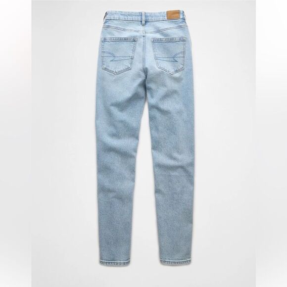 American Eagle Strigid Curvy Mom Jean Blue breeze size 2 NWT‎ in packaging - Picture 3 of 9